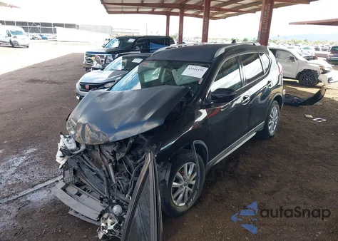 2017 Nissan Rogue Sv z USA, uszkodzony, nr VIN KNMAT2MT2HP550072